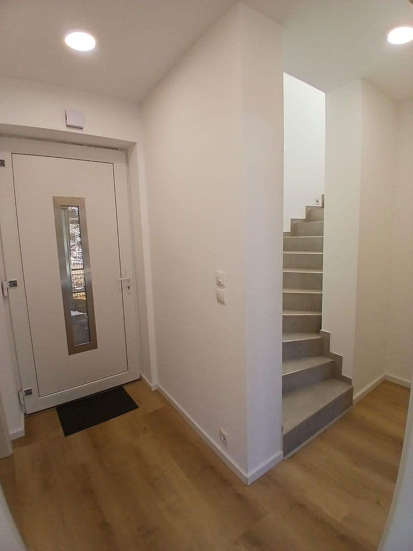 Prenájom bytu 2-izbový 69 m², Hamburg, Hamburg Prenájom bytu 2-izbový 69 m², Hamburg, Hamburg