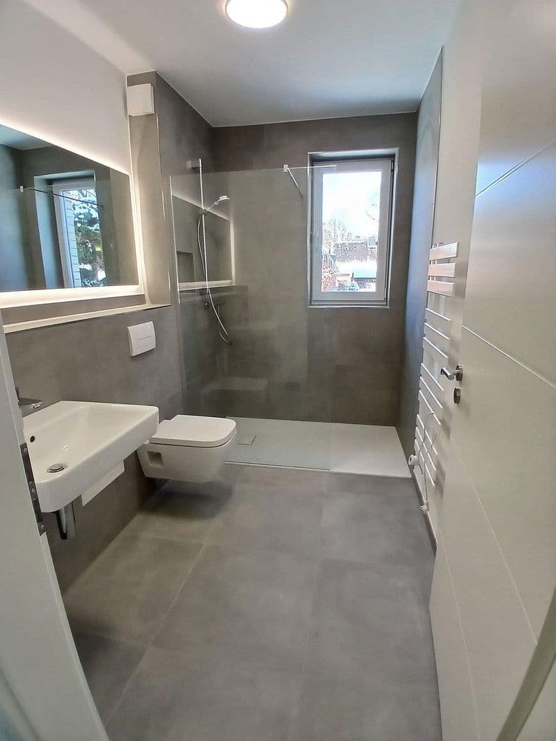 Prenájom bytu 2-izbový 75 m², Hamburg, Hamburg Prenájom bytu 2-izbový 75 m², Hamburg, Hamburg