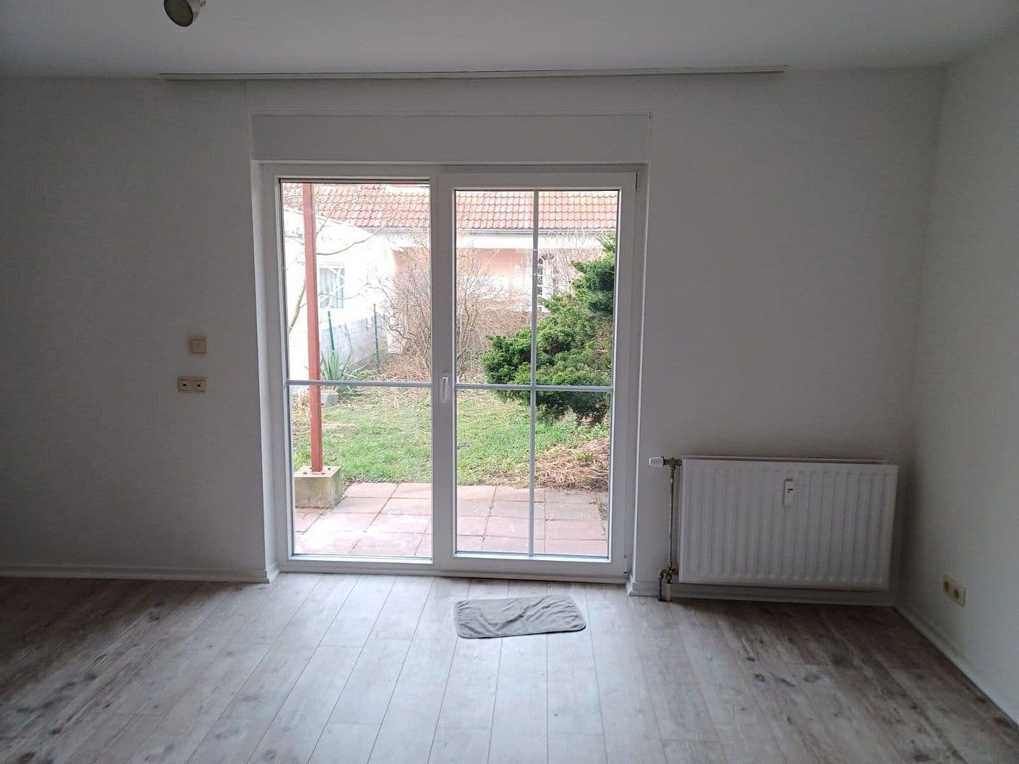 Prenájom bytu 2-izbový 60 m², Bergstraße 7, Mittenwalde, Brandenbursko Prenájom bytu 2-izbový 60 m², Bergstraße 7, Mittenwalde, Brandenbursko