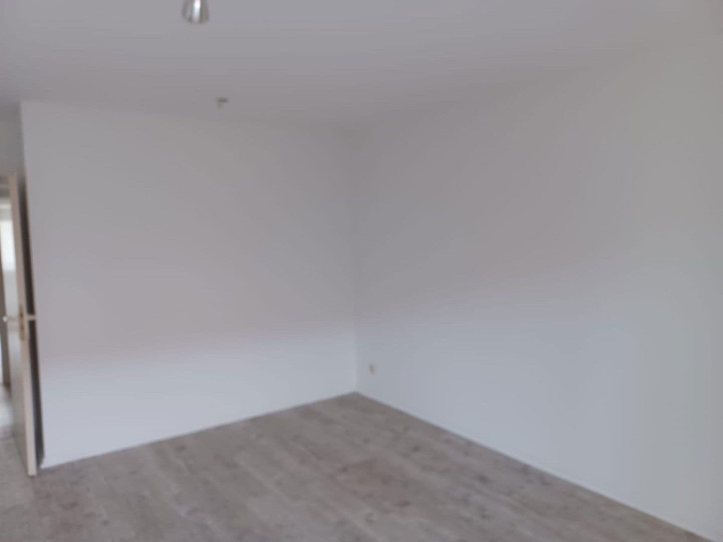 Prenájom bytu 2-izbový 60 m², Bergstraße 7, Mittenwalde, Brandenbursko Prenájom bytu 2-izbový 60 m², Bergstraße 7, Mittenwalde, Brandenbursko