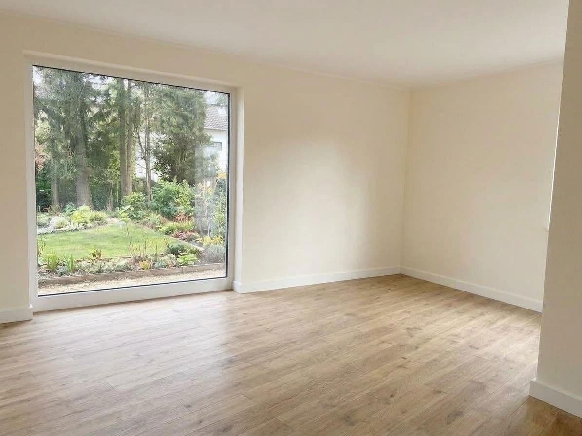 Prenájom bytu 2-izbový 59 m², Bergisch Gladbach, Severné Porýnie - Westfálsko Prenájom bytu 2-izbový 59 m², Bergisch Gladbach, Severné Porýnie - Westfálsko