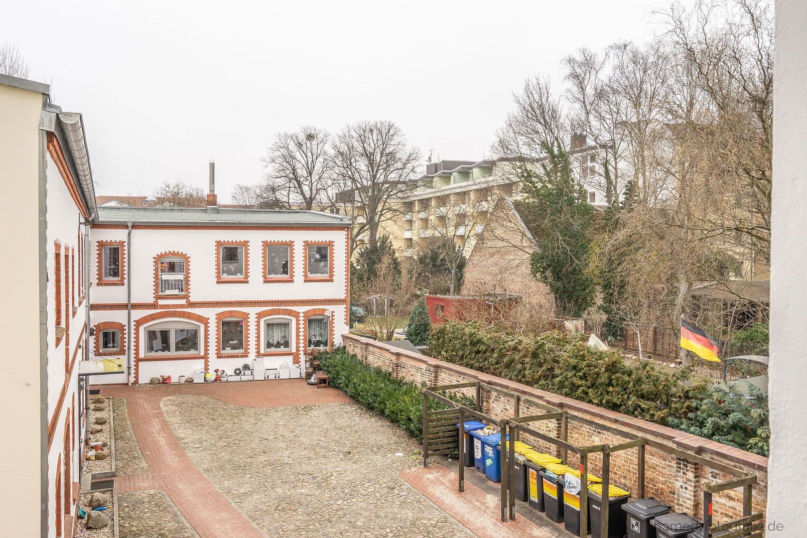 Prenájom bytu 4-izbový 87 m², Schönwalder Str., Berlin, Berlín Prenájom bytu 4-izbový 87 m², Schönwalder Str., Berlin, Berlín