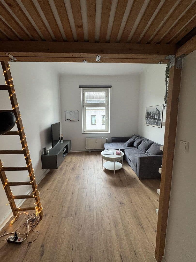 Prenájom bytu 1-izbový 23 m², Corneliusstraße 88, Düsseldorf, Severné Porýnie - Westfálsko Prenájom bytu 1-izbový 23 m², Corneliusstraße 88, Düsseldorf, Severné Porýnie - Westfálsko