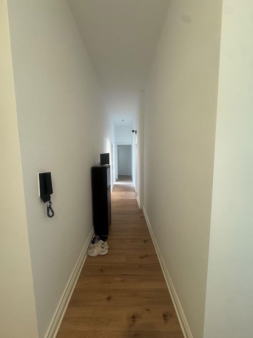 Prenájom bytu 1-izbový 23 m², Corneliusstraße 88, Düsseldorf, Severné Porýnie - Westfálsko Prenájom bytu 1-izbový 23 m², Corneliusstraße 88, Düsseldorf, Severné Porýnie - Westfálsko