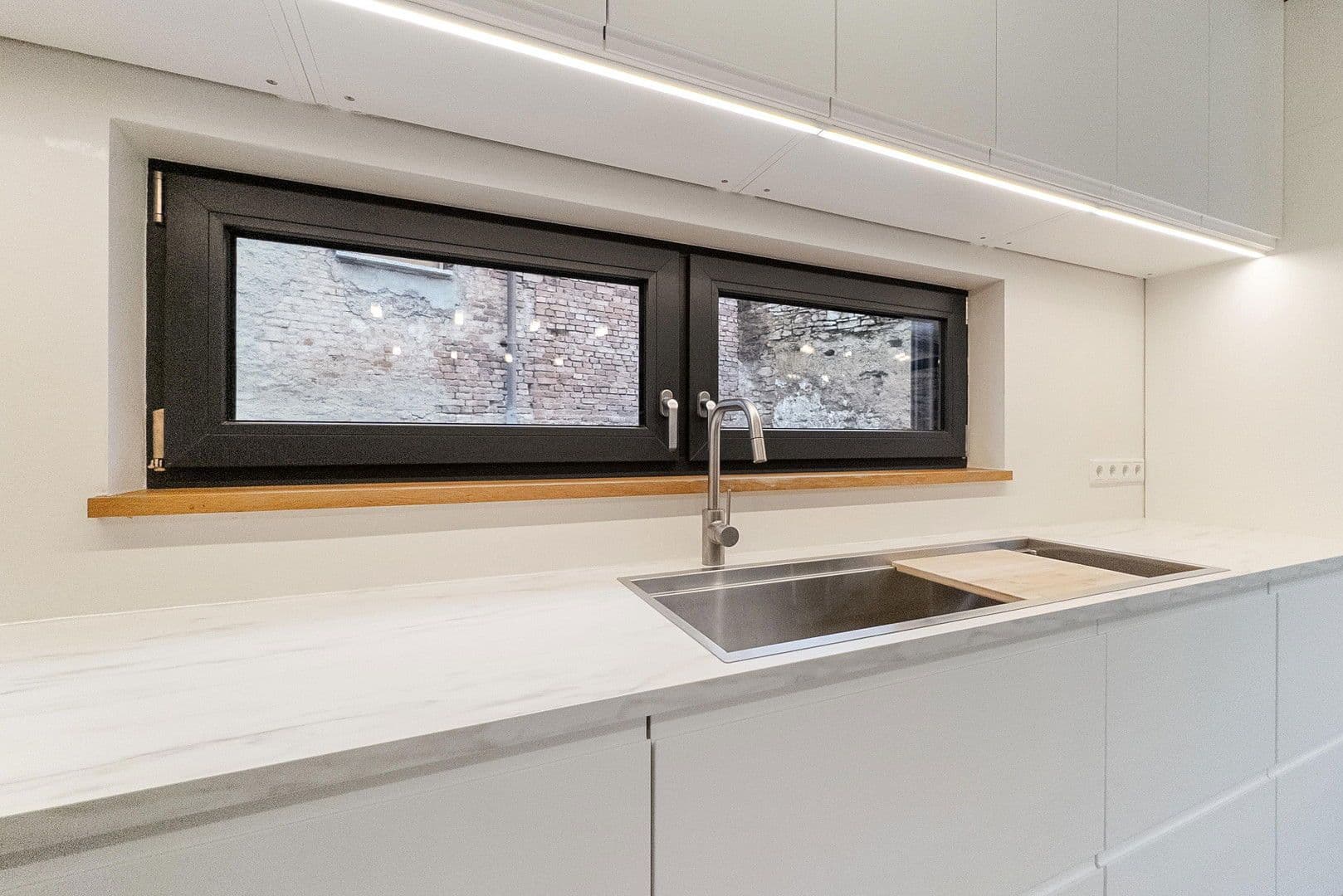 Predaj domu 215 m², pozemek 281 m², Würzburg, Bavorsko Predaj domu 215 m², pozemek 281 m², Würzburg, Bavorsko