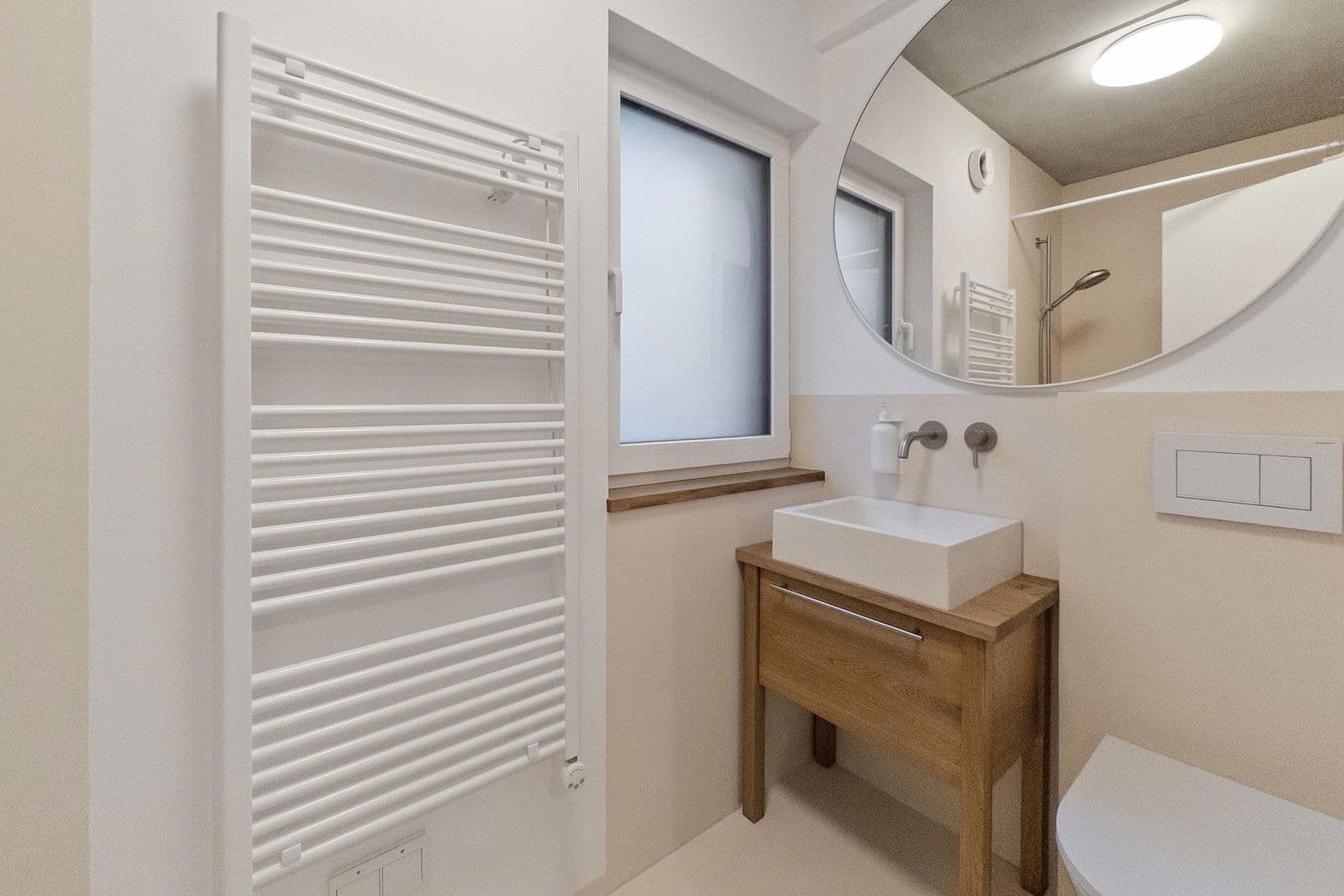 Predaj domu 215 m², pozemek 281 m², Würzburg, Bavorsko Predaj domu 215 m², pozemek 281 m², Würzburg, Bavorsko