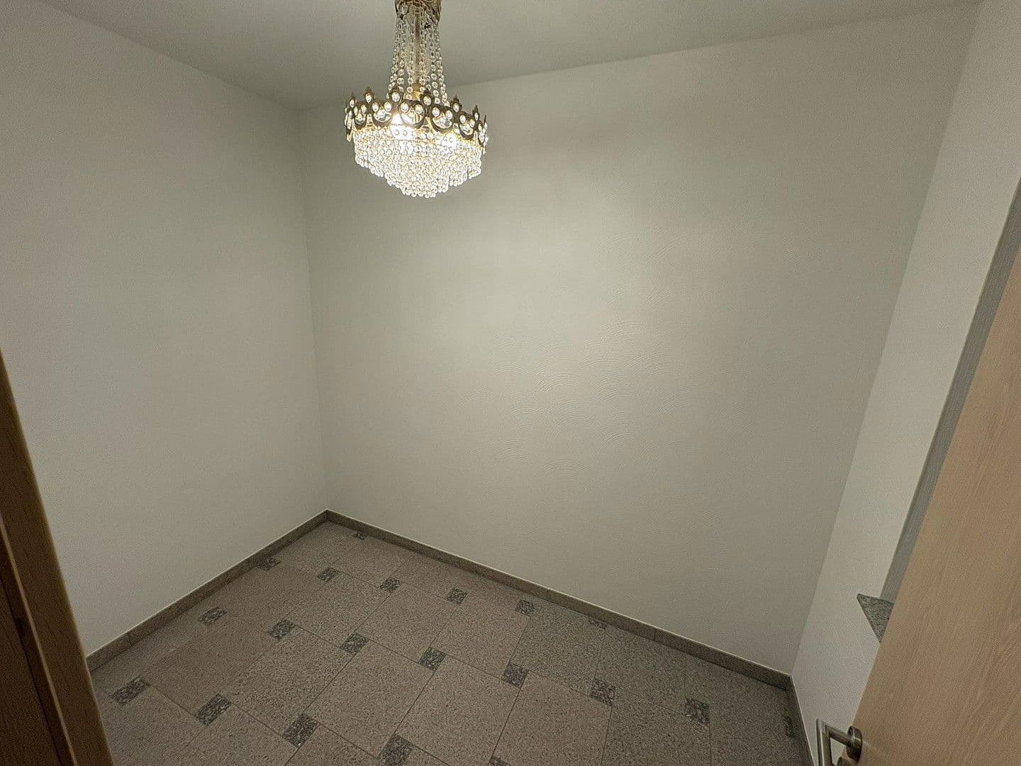 Predaj domu 116 m², pozemek 478 m², Rosengarten 27, Neuwied, Porýnie-Falcko Predaj domu 116 m², pozemek 478 m², Rosengarten 27, Neuwied, Porýnie-Falcko