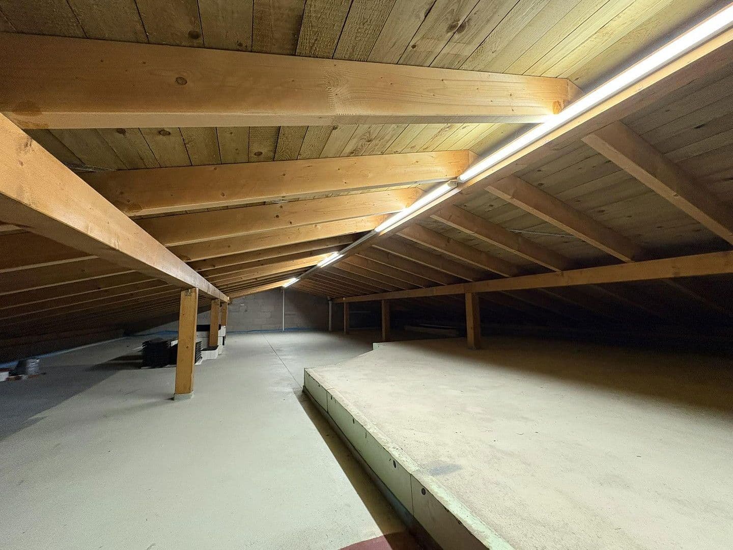 Predaj domu 116 m², pozemek 478 m², Rosengarten 27, Neuwied, Porýnie-Falcko Predaj domu 116 m², pozemek 478 m², Rosengarten 27, Neuwied, Porýnie-Falcko