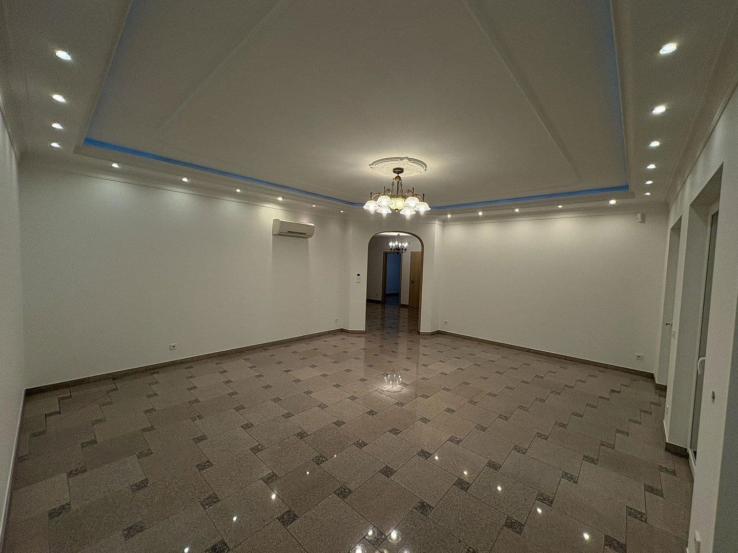 Predaj domu 116 m², pozemek 478 m², Rosengarten 27, Neuwied, Porýnie-Falcko Predaj domu 116 m², pozemek 478 m², Rosengarten 27, Neuwied, Porýnie-Falcko