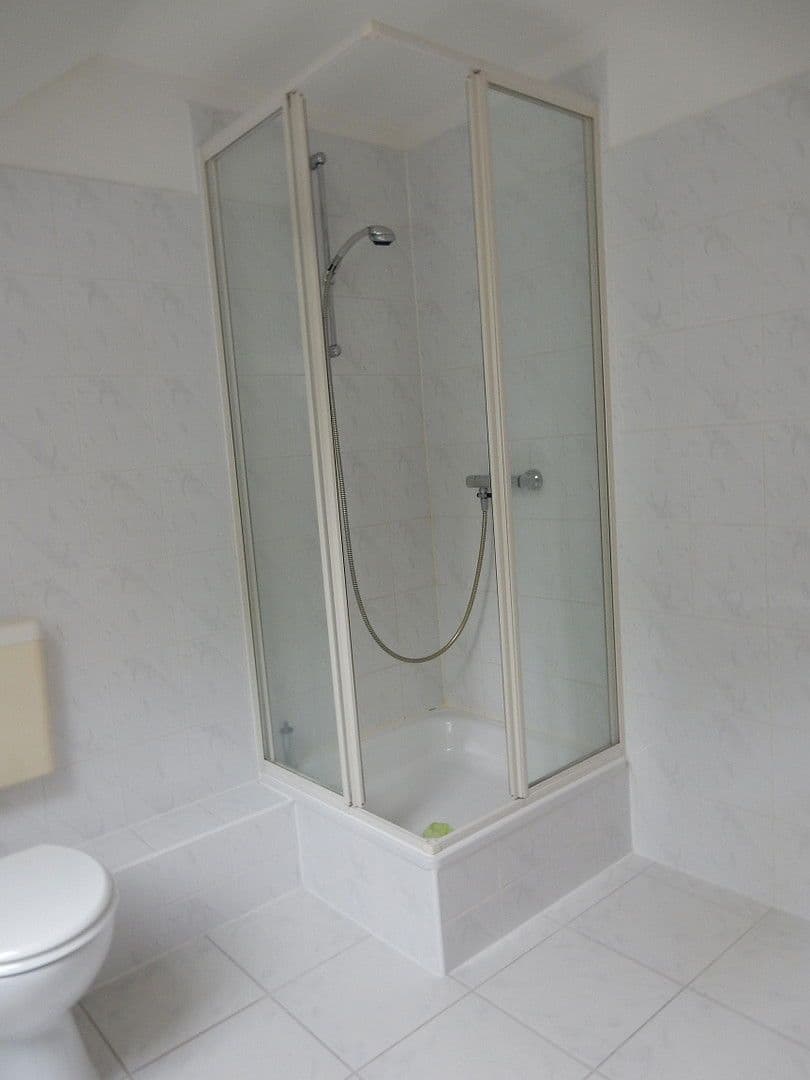 Prenájom domu 120 m², pozemek 300 m², Hamburg, Hamburg Prenájom domu 120 m², pozemek 300 m², Hamburg, Hamburg