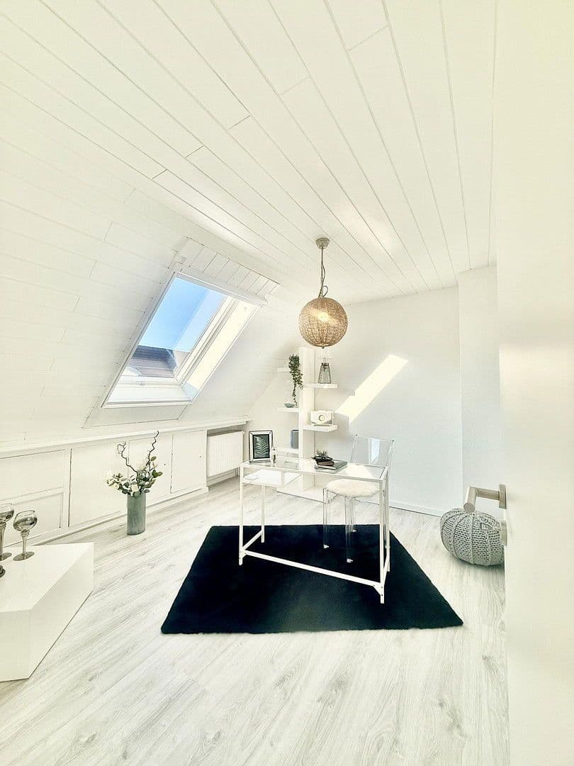 Predaj domu 97 m², pozemek 155 m², Tönisvorst, Severné Porýnie - Westfálsko Predaj domu 97 m², pozemek 155 m², Tönisvorst, Severné Porýnie - Westfálsko