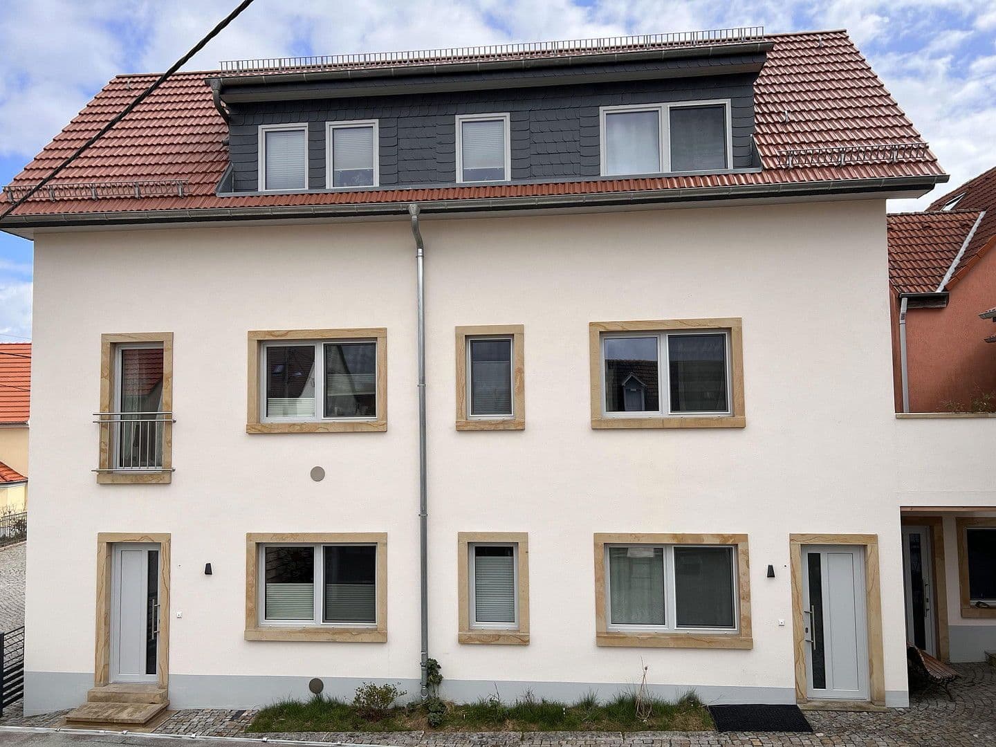 Prenájom bytu 2-izbový 52 m², Altwahnsdorf 43, Radebeul, Sasko Prenájom bytu 2-izbový 52 m², Altwahnsdorf 43, Radebeul, Sasko