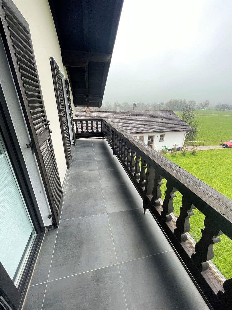 Prenájom bytu 3-izbový 97 m², Kiefersfelden, Bavorsko Prenájom bytu 3-izbový 97 m², Kiefersfelden, Bavorsko