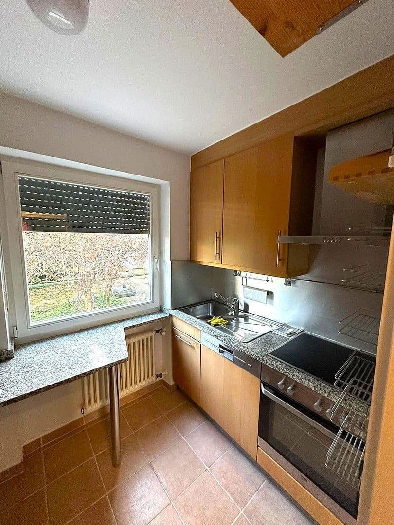 Prenájom bytu 4-izbový 117 m², Desingweg 0, München, Bavorsko Prenájom bytu 4-izbový 117 m², Desingweg 0, München, Bavorsko