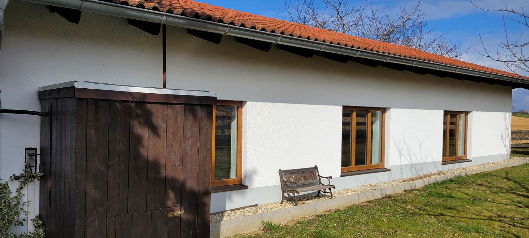 Predaj domu 140 m², pozemek 2.097 m², Unterdietfurt, Bavorsko Predaj domu 140 m², pozemek 2.097 m², Unterdietfurt, Bavorsko