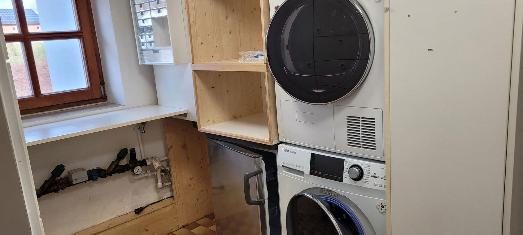 Predaj domu 140 m², pozemek 2.097 m², Unterdietfurt, Bavorsko Predaj domu 140 m², pozemek 2.097 m², Unterdietfurt, Bavorsko