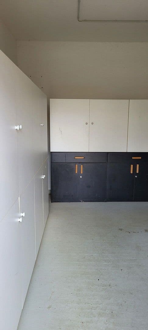 Predaj domu 140 m², pozemek 2.097 m², Unterdietfurt, Bavorsko Predaj domu 140 m², pozemek 2.097 m², Unterdietfurt, Bavorsko