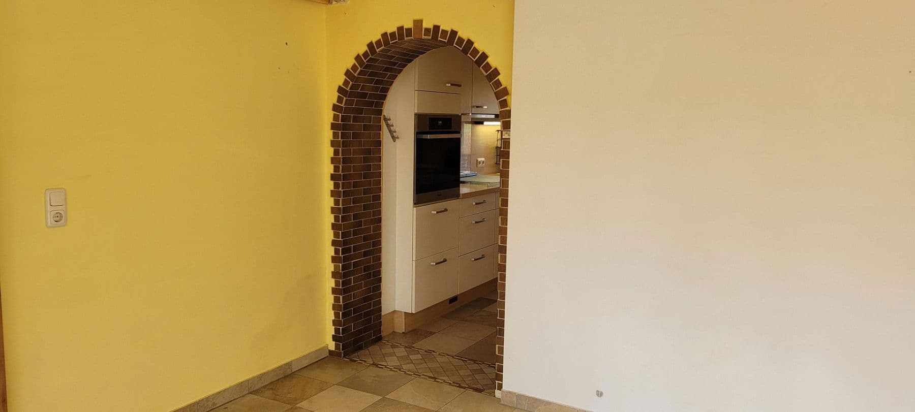 Predaj domu 140 m², pozemek 2.097 m², Unterdietfurt, Bavorsko Predaj domu 140 m², pozemek 2.097 m², Unterdietfurt, Bavorsko