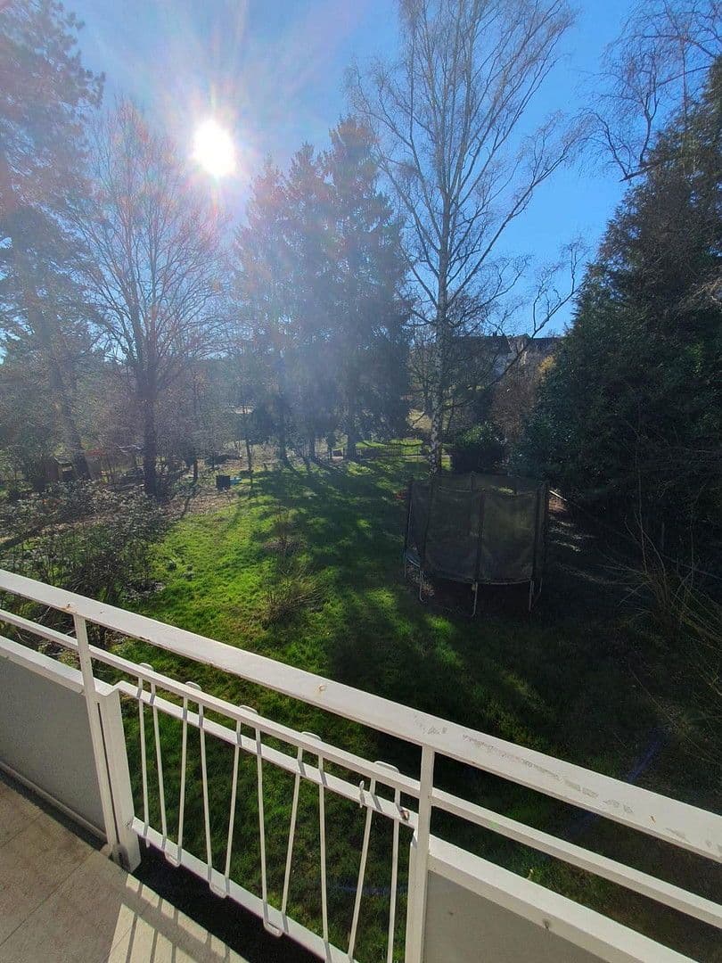 Prenájom bytu 3-izbový 76 m², Krummenackerstraße 71, Esslingen am Neckar, Bádensko-Wurttembersko Prenájom bytu 3-izbový 76 m², Krummenackerstraße 71, Esslingen am Neckar, Bádensko-Wurttembersko