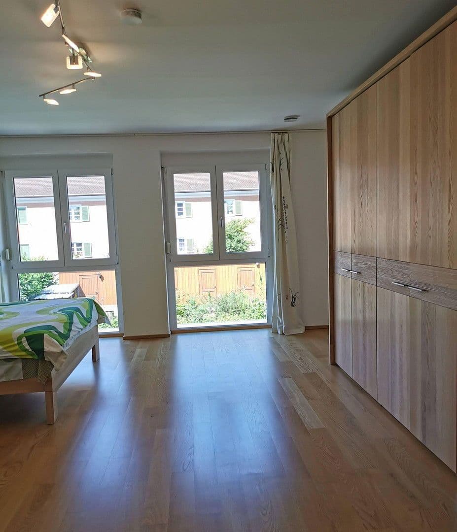 Predaj domu 210 m², pozemek 249 m², Oberschleißheim bei München, Bavorsko Predaj domu 210 m², pozemek 249 m², Oberschleißheim bei München, Bavorsko