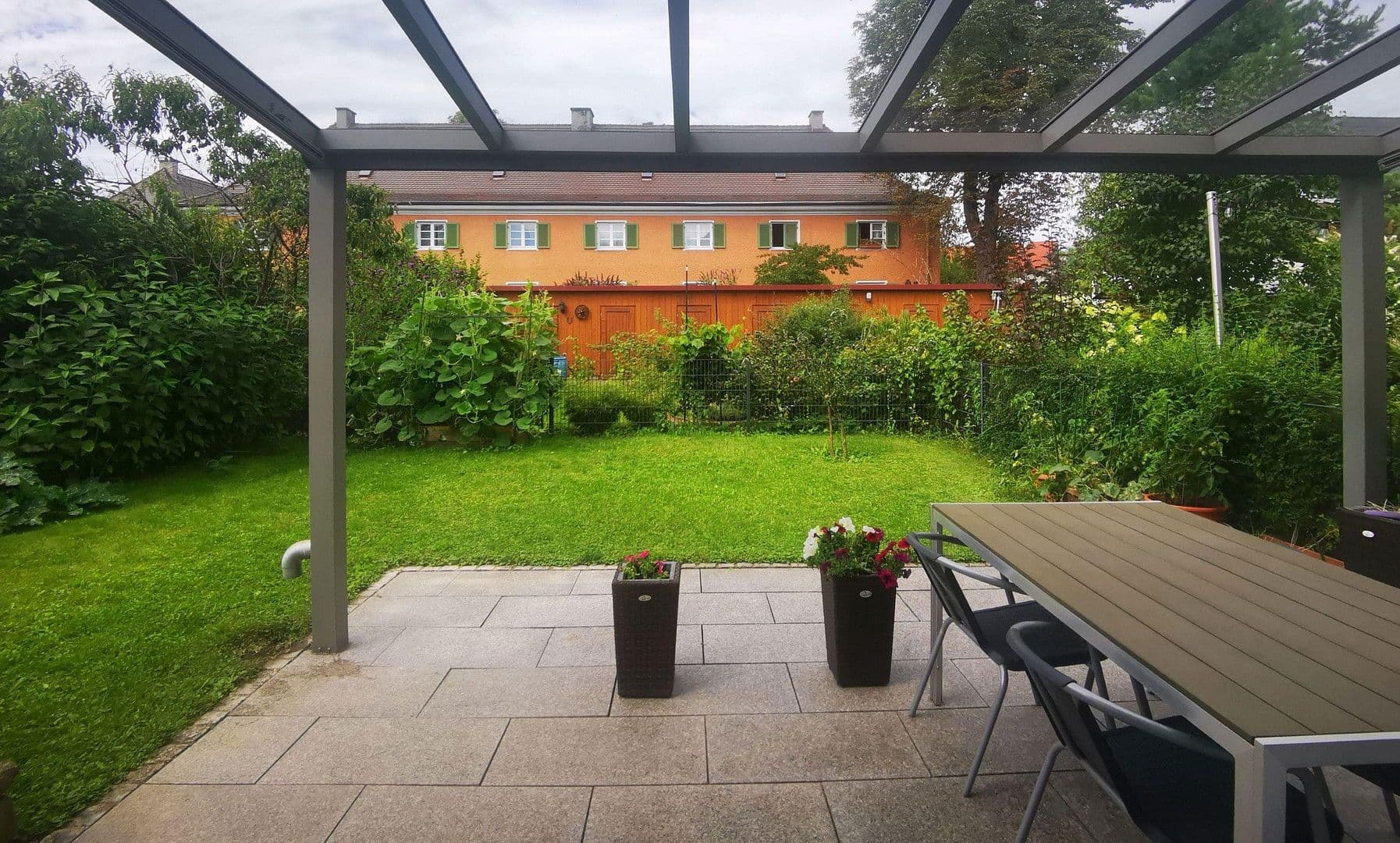 Predaj domu 210 m², pozemek 249 m², Oberschleißheim bei München, Bavorsko Predaj domu 210 m², pozemek 249 m², Oberschleißheim bei München, Bavorsko