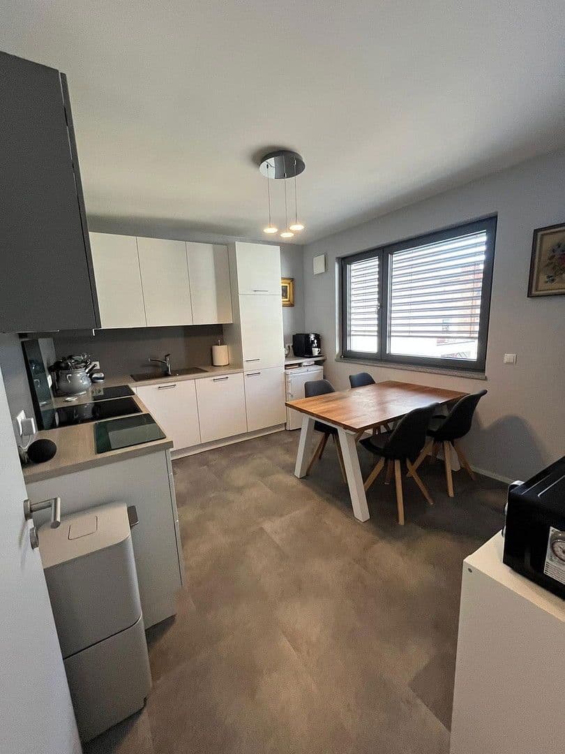 Prenájom bytu 3-izbový 80 m², Drususstrasse 4, Andernach, Porýnie-Falcko Prenájom bytu 3-izbový 80 m², Drususstrasse 4, Andernach, Porýnie-Falcko