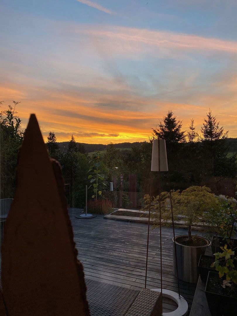 Predaj domu 230 m², pozemek 660 m², Mittenaar, Hesensko Predaj domu 230 m², pozemek 660 m², Mittenaar, Hesensko