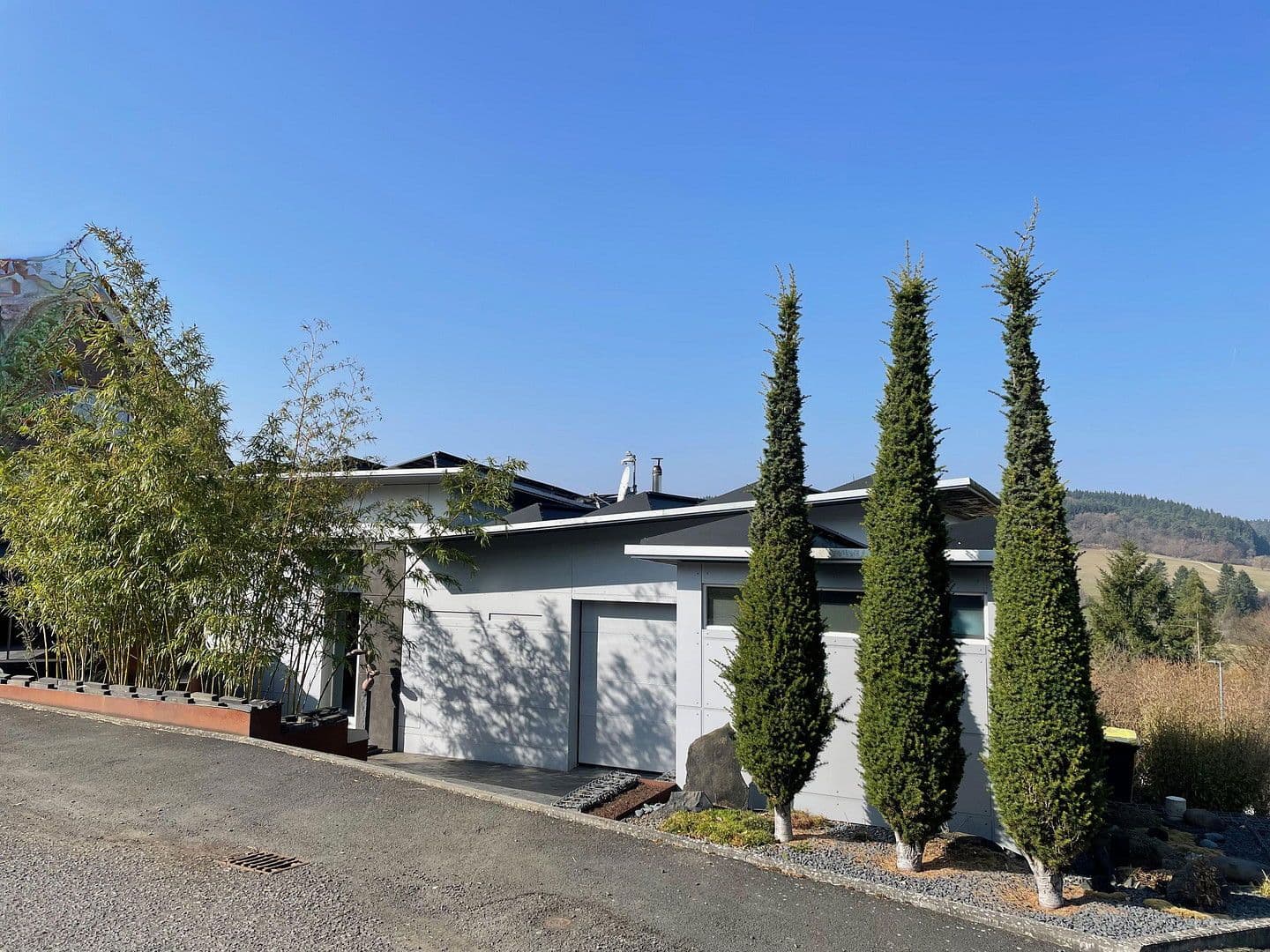 Predaj domu 230 m², pozemek 660 m², Mittenaar, Hesensko Predaj domu 230 m², pozemek 660 m², Mittenaar, Hesensko