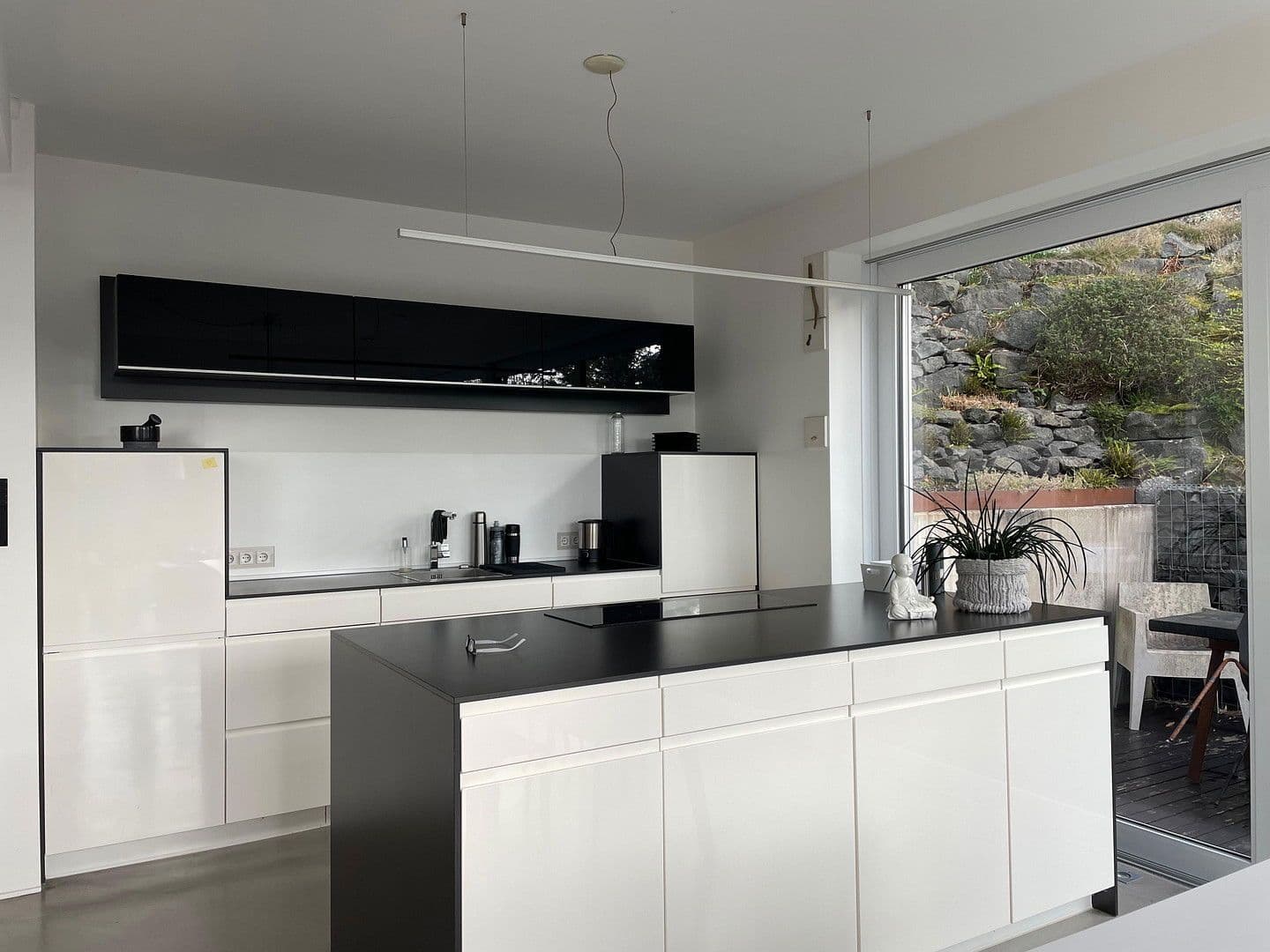 Predaj domu 230 m², pozemek 660 m², Mittenaar, Hesensko Predaj domu 230 m², pozemek 660 m², Mittenaar, Hesensko