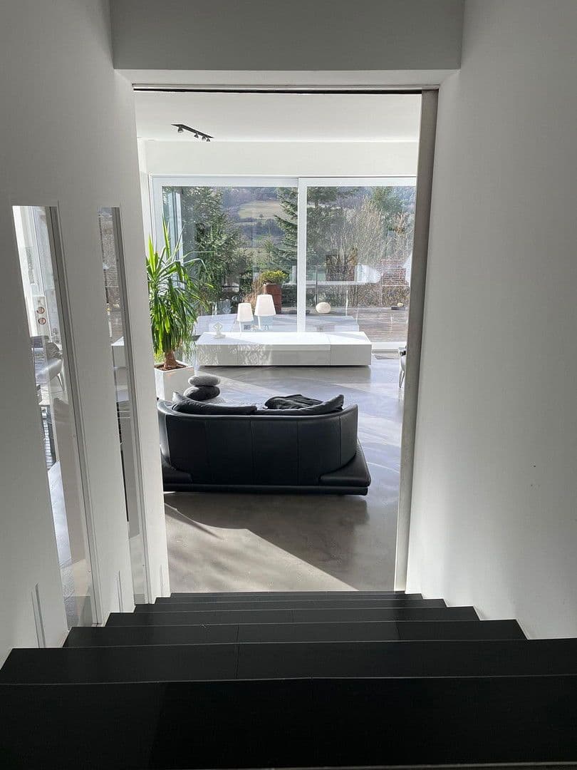 Predaj domu 230 m², pozemek 660 m², Mittenaar, Hesensko Predaj domu 230 m², pozemek 660 m², Mittenaar, Hesensko