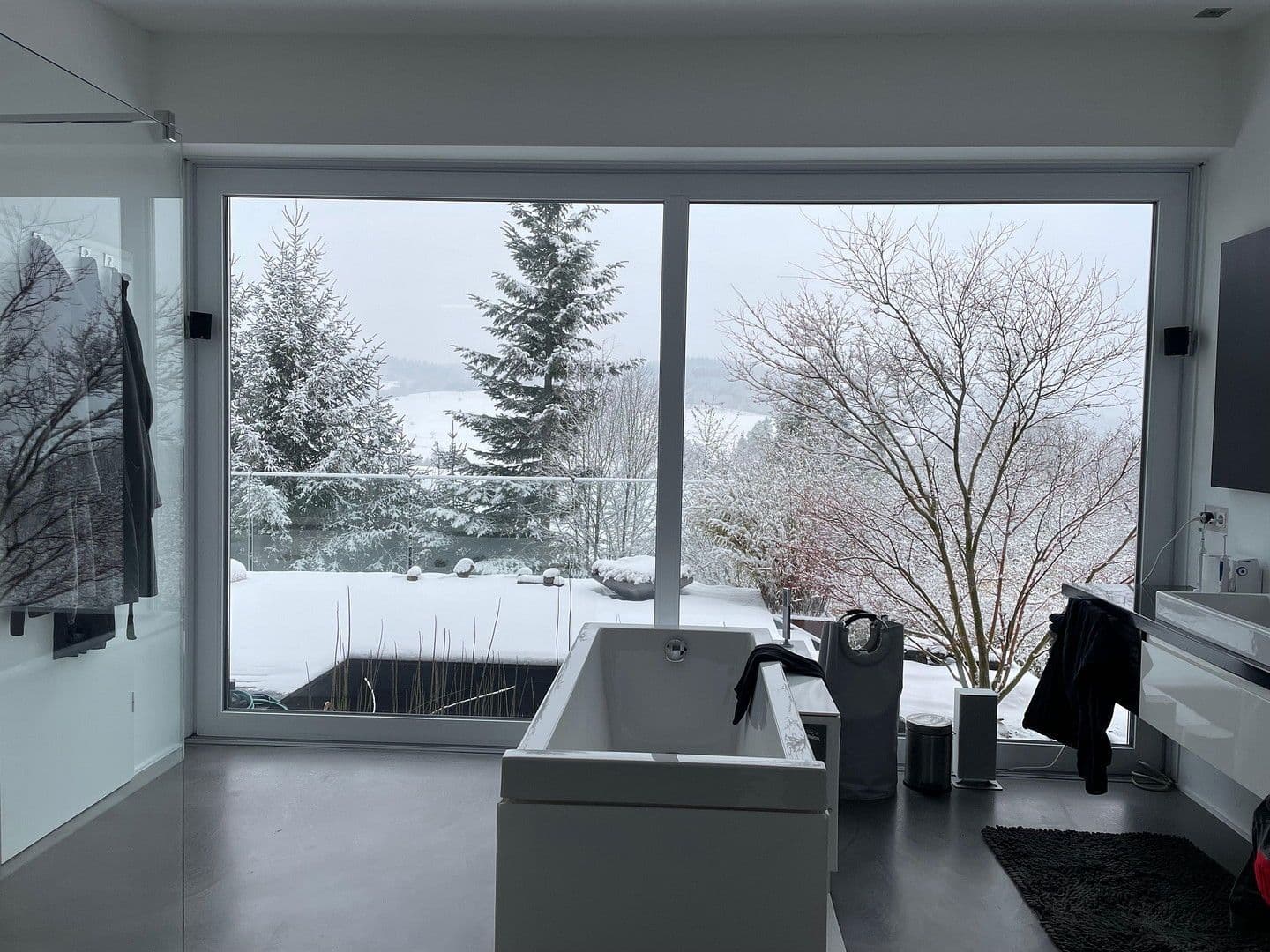 Predaj domu 230 m², pozemek 660 m², Mittenaar, Hesensko Predaj domu 230 m², pozemek 660 m², Mittenaar, Hesensko