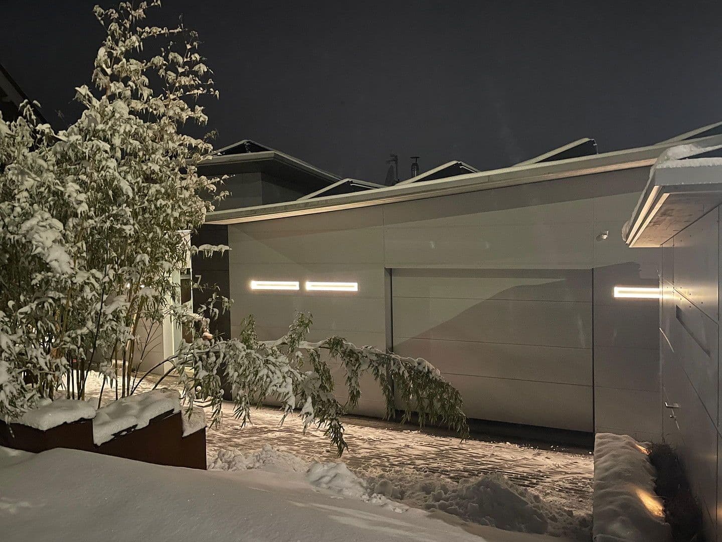 Predaj domu 230 m², pozemek 660 m², Mittenaar, Hesensko Predaj domu 230 m², pozemek 660 m², Mittenaar, Hesensko