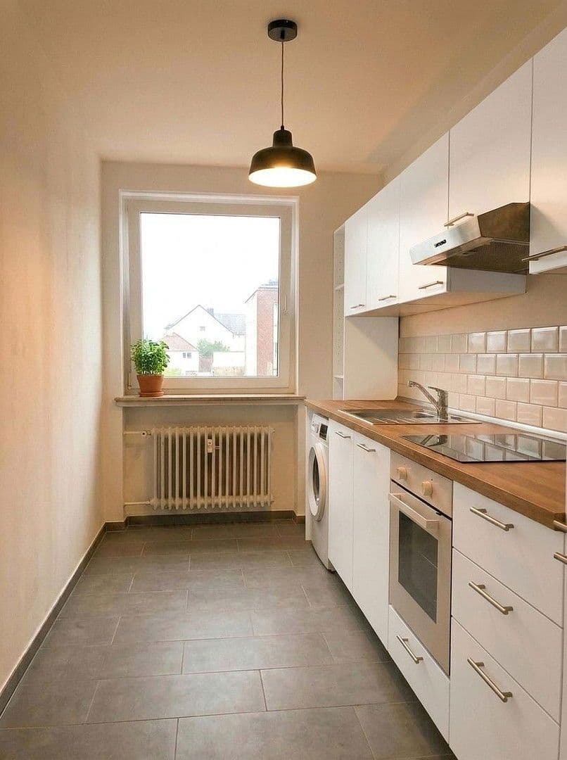 Prenájom bytu 3-izbový 80 m², Hessenstr. 4, Bremen, Brémy Prenájom bytu 3-izbový 80 m², Hessenstr. 4, Bremen, Brémy