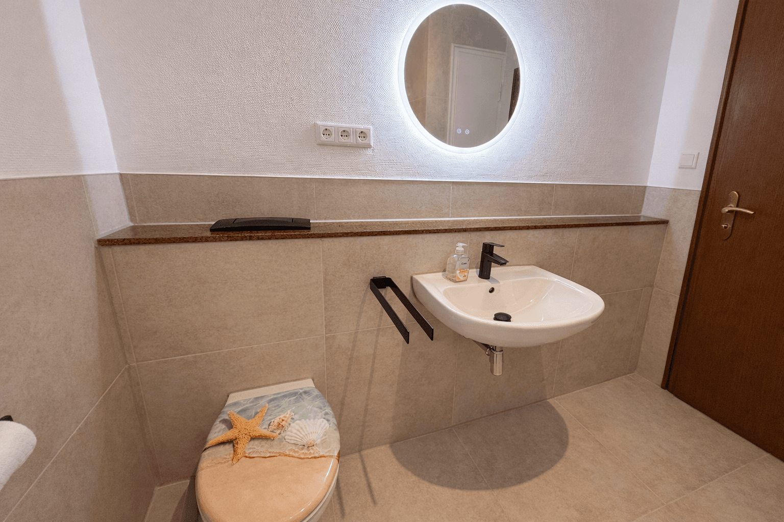 Prenájom bytu 3-izbový 110 m², Kolpingstr. 27, Vechta, Dolné Sasko Prenájom bytu 3-izbový 110 m², Kolpingstr. 27, Vechta, Dolné Sasko