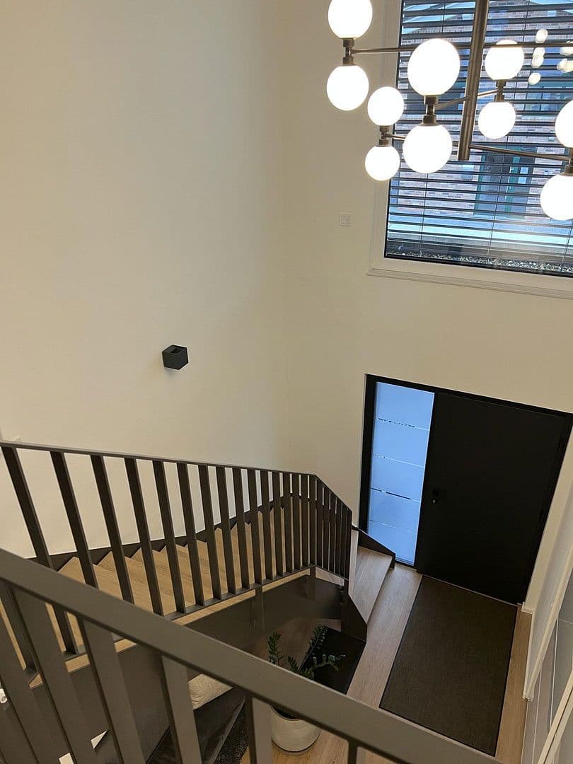 Predaj domu 199 m², pozemek 753 m², Schulstr 13d, Duisburg, Severné Porýnie - Westfálsko Predaj domu 199 m², pozemek 753 m², Schulstr 13d, Duisburg, Severné Porýnie - Westfálsko