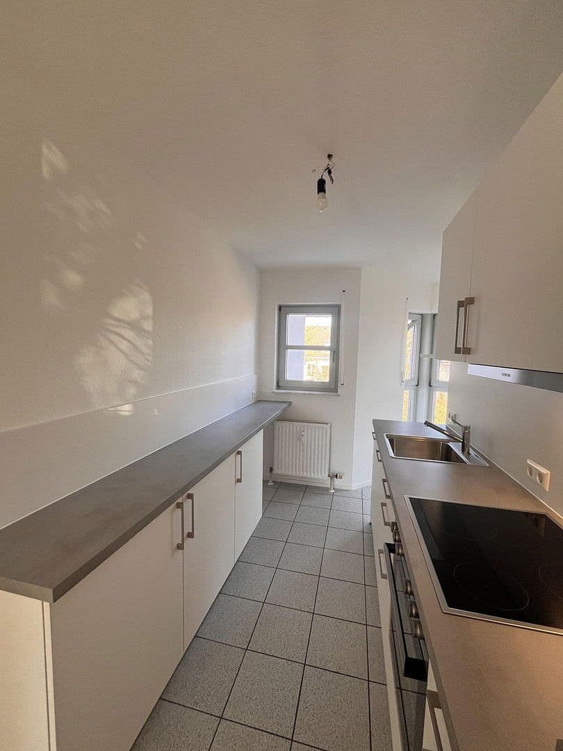 Prenájom bytu 2-izbový 67 m², Lilienweg 19/1, Untergruppenbach, Bádensko-Wurttembersko Prenájom bytu 2-izbový 67 m², Lilienweg 19/1, Untergruppenbach, Bádensko-Wurttembersko