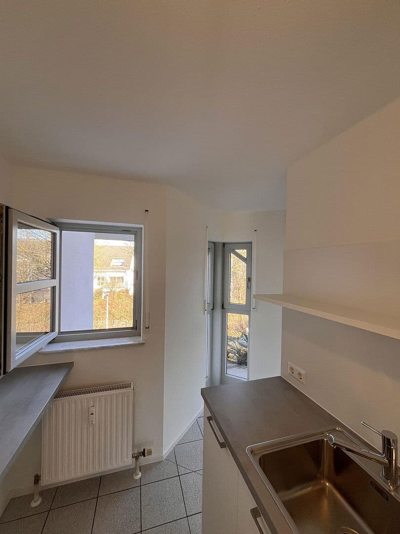 Prenájom bytu 2-izbový 67 m², Lilienweg 19/1, Untergruppenbach, Bádensko-Wurttembersko Prenájom bytu 2-izbový 67 m², Lilienweg 19/1, Untergruppenbach, Bádensko-Wurttembersko