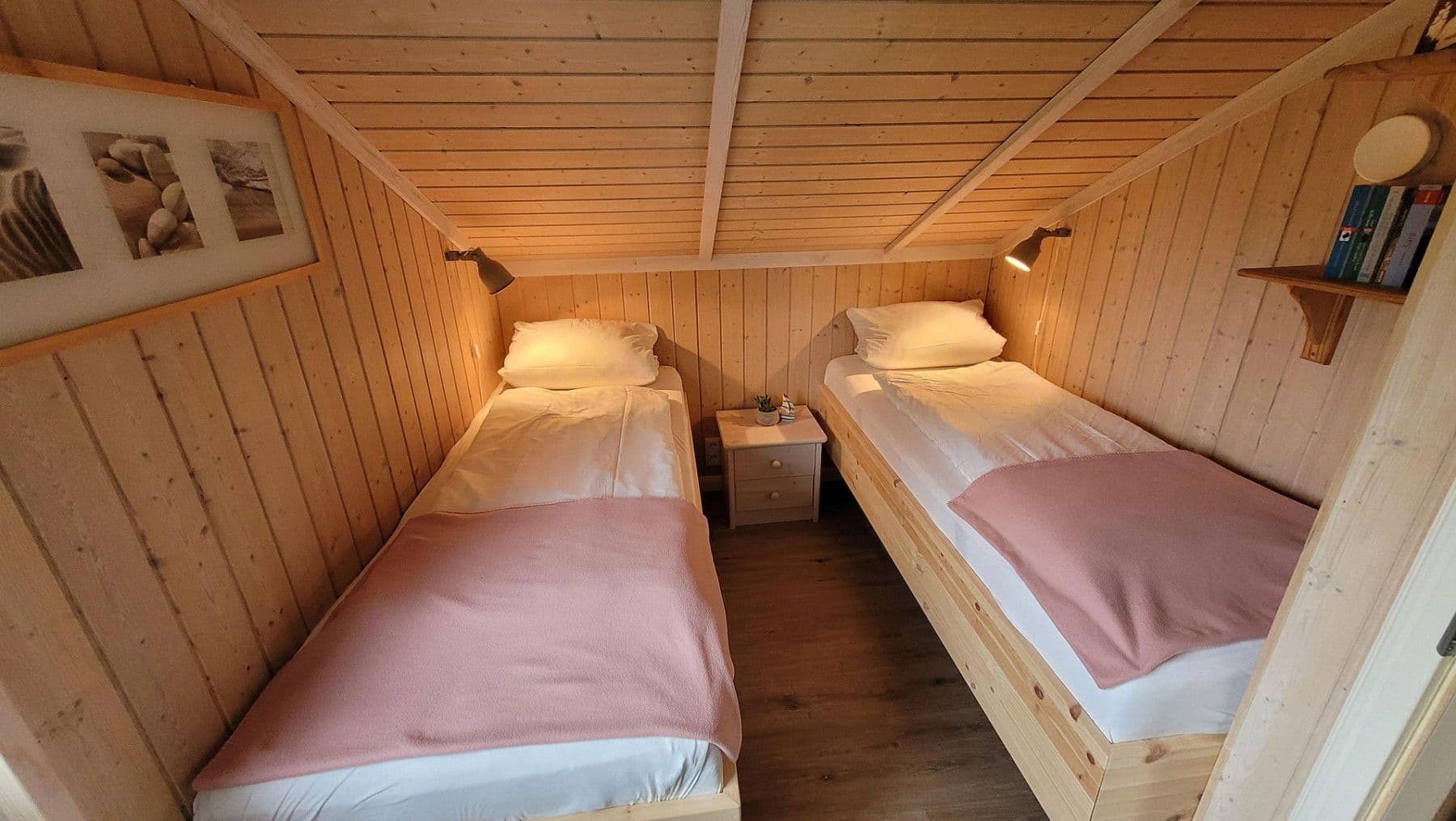 Predaj domu 70 m², pozemek 476 m², Brodersby, Šlezvicko-Holštajnsko Predaj domu 70 m², pozemek 476 m², Brodersby, Šlezvicko-Holštajnsko