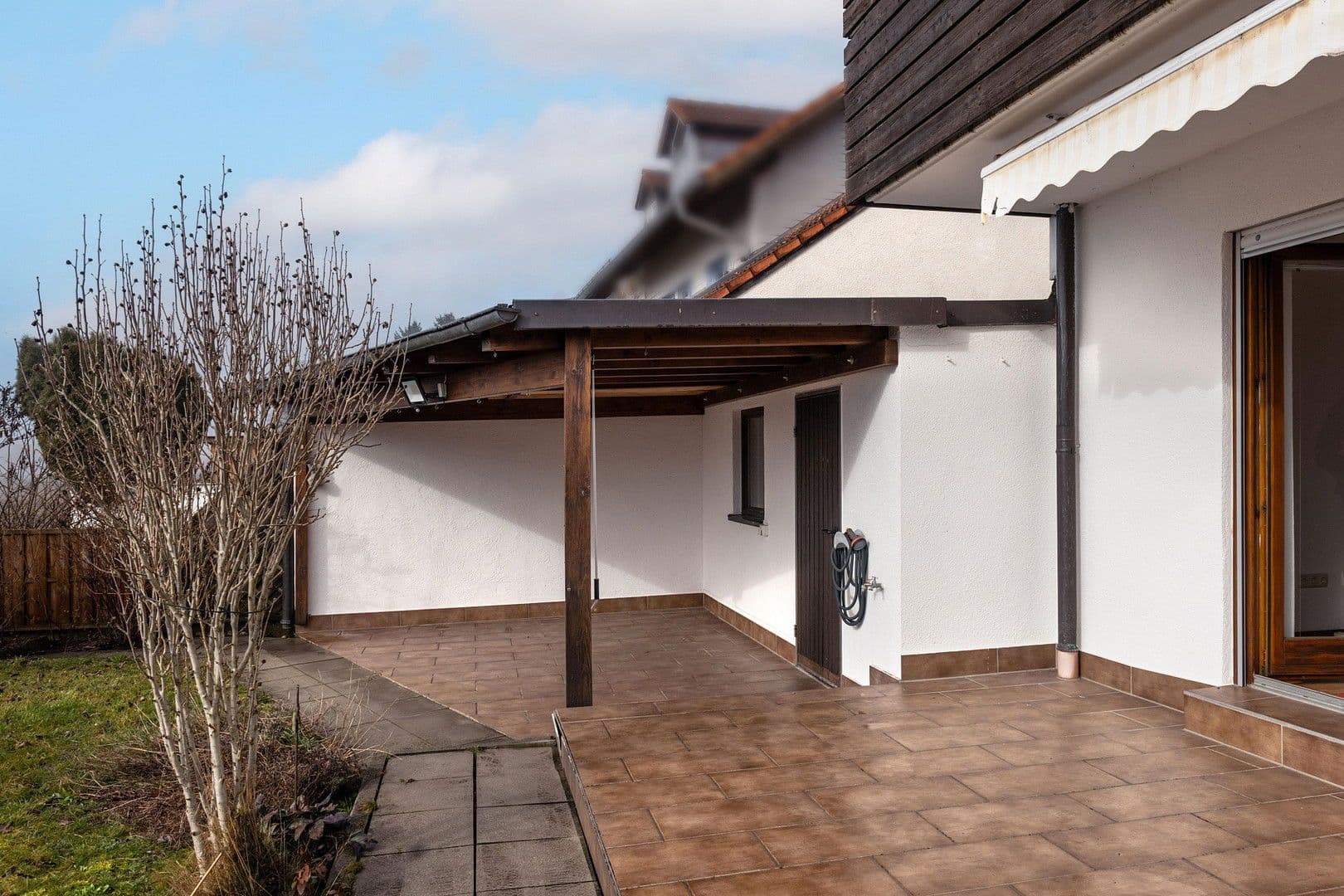 Predaj domu 151 m², pozemek 307 m², Olching, Bavorsko Predaj domu 151 m², pozemek 307 m², Olching, Bavorsko