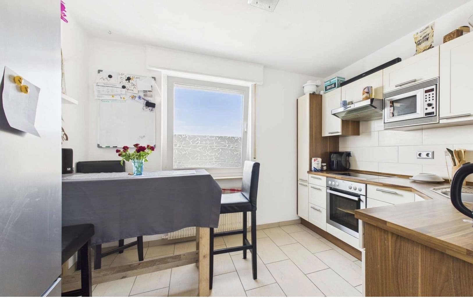 Prenájom bytu 3-izbový 80 m², Ennepetal, Severné Porýnie - Westfálsko Prenájom bytu 3-izbový 80 m², Ennepetal, Severné Porýnie - Westfálsko