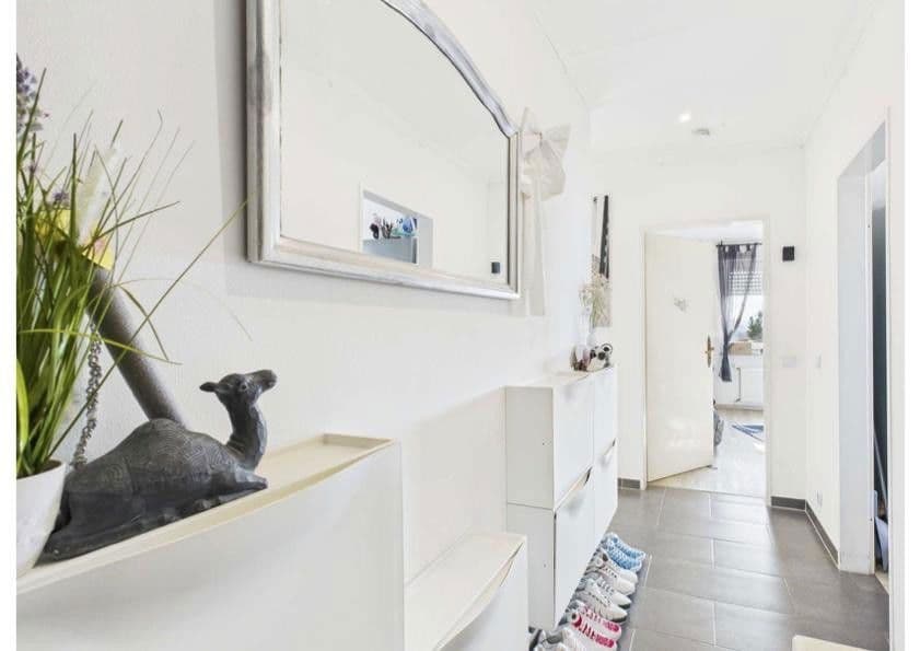 Prenájom bytu 3-izbový 80 m², Ennepetal, Severné Porýnie - Westfálsko Prenájom bytu 3-izbový 80 m², Ennepetal, Severné Porýnie - Westfálsko