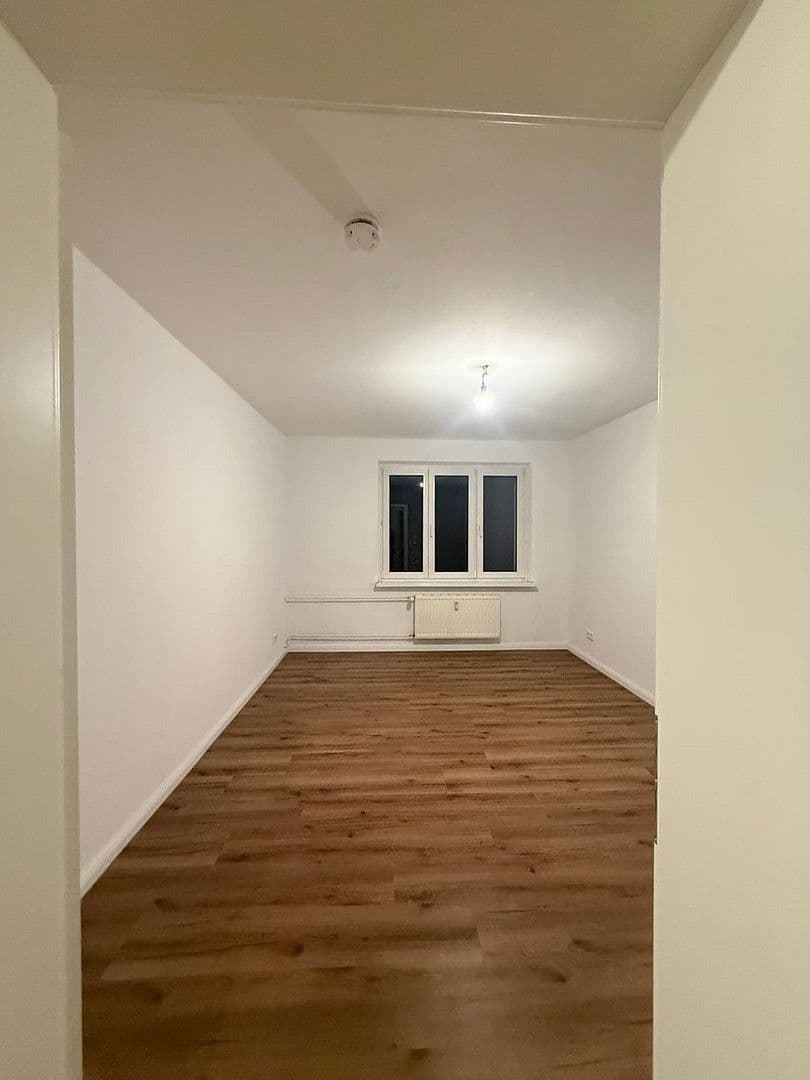 Predaj bytu 2-izbový 58 m², Berlin, Berlín Predaj bytu 2-izbový 58 m², Berlin, Berlín