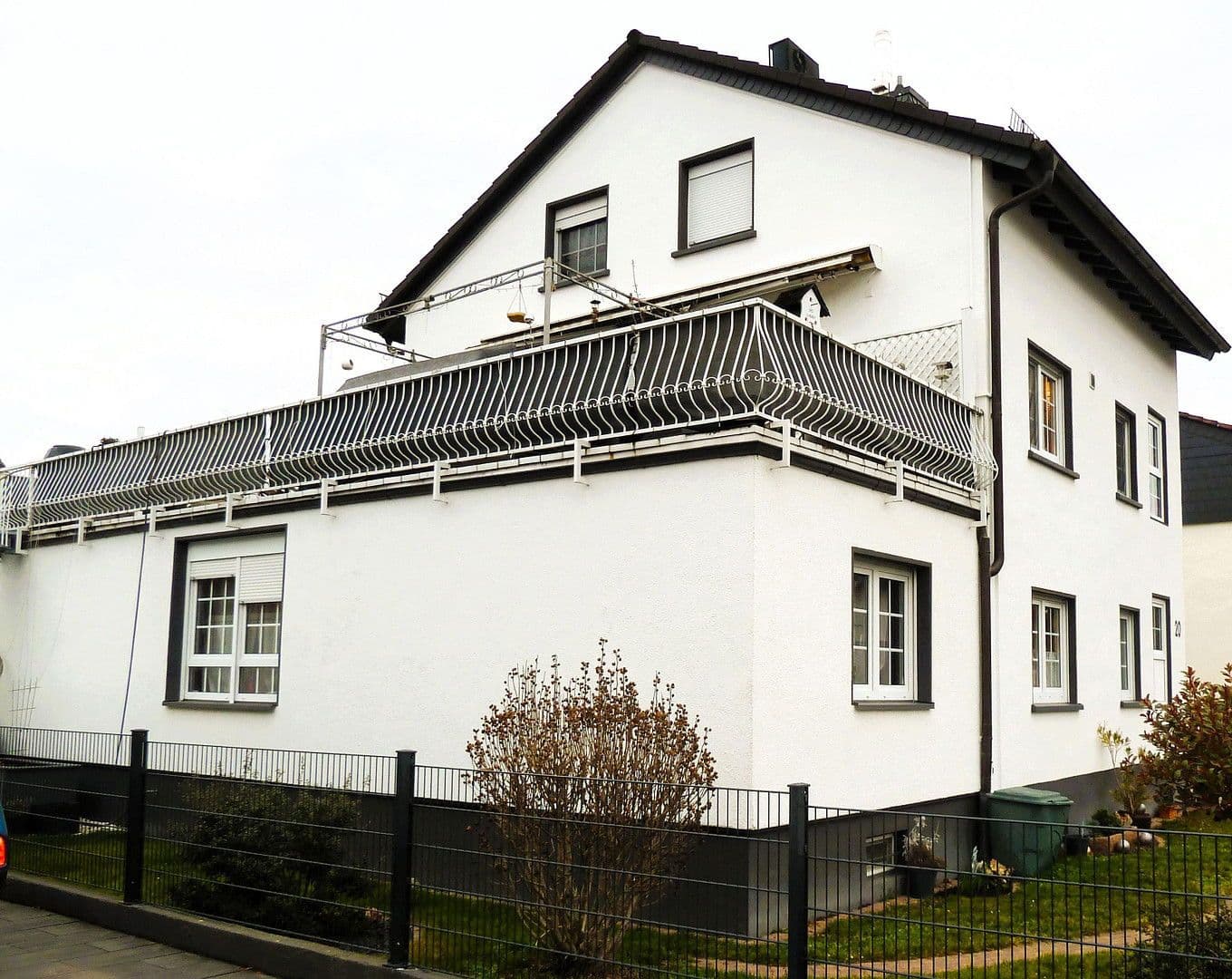 Predaj domu 212 m², pozemek 523 m², Hattersheim am Main, Hesensko Predaj domu 212 m², pozemek 523 m², Hattersheim am Main, Hesensko