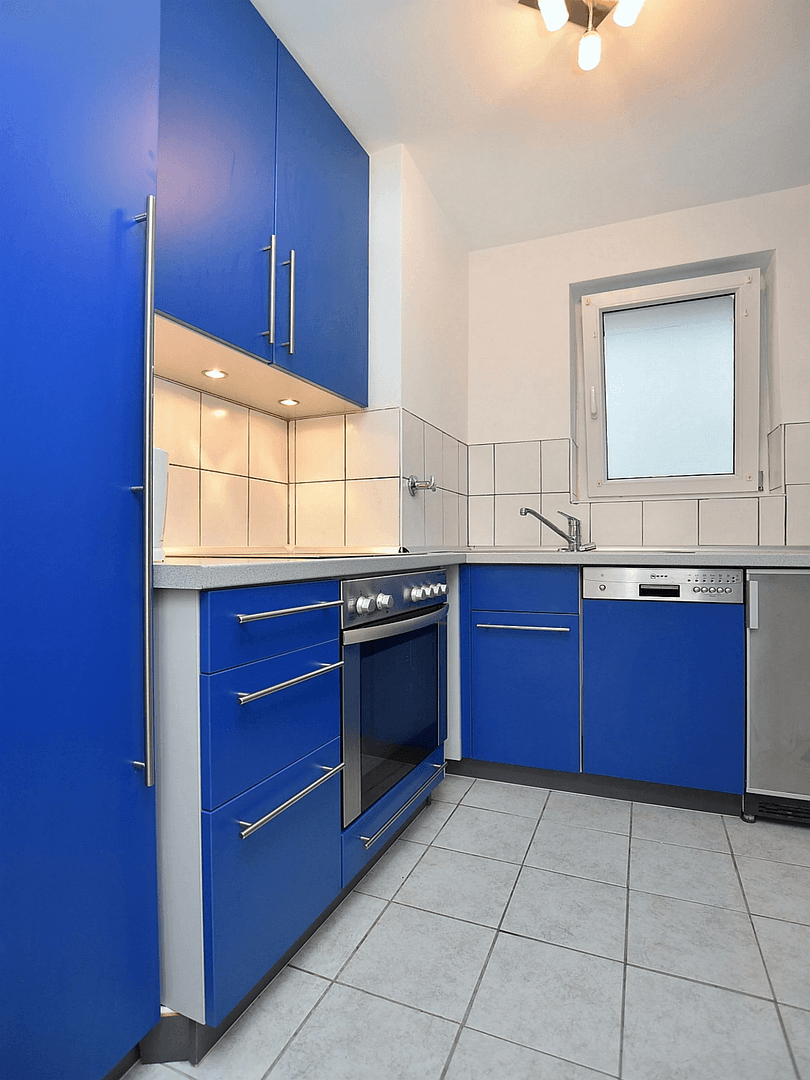 Prenájom bytu 2-izbový 54 m², Stuttgart, Bádensko-Wurttembersko Prenájom bytu 2-izbový 54 m², Stuttgart, Bádensko-Wurttembersko