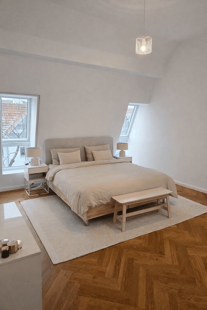 Prenájom bytu 4-izbový 122 m², Berlin, Berlín Prenájom bytu 4-izbový 122 m², Berlin, Berlín