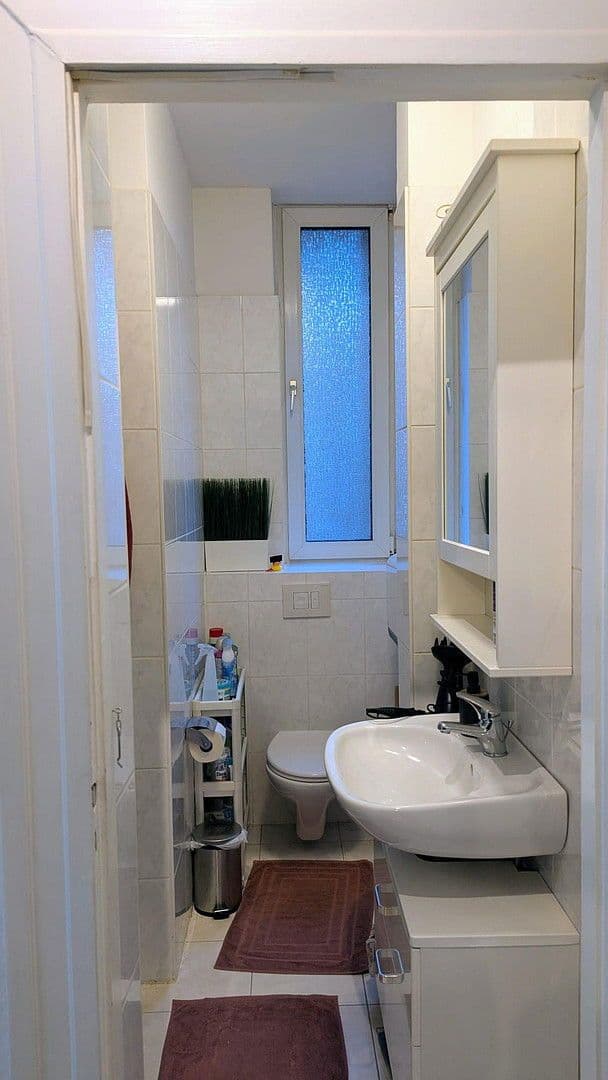 Prenájom bytu 2-izbový 64 m², Stöckenstr. 26, Duisburg, Severné Porýnie - Westfálsko Prenájom bytu 2-izbový 64 m², Stöckenstr. 26, Duisburg, Severné Porýnie - Westfálsko