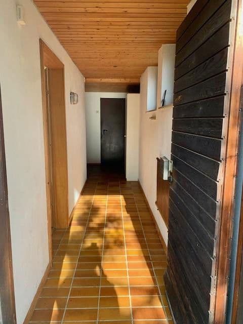 Predaj domu 190 m², pozemek 1.374 m², Reutlingen, Bádensko-Wurttembersko Predaj domu 190 m², pozemek 1.374 m², Reutlingen, Bádensko-Wurttembersko