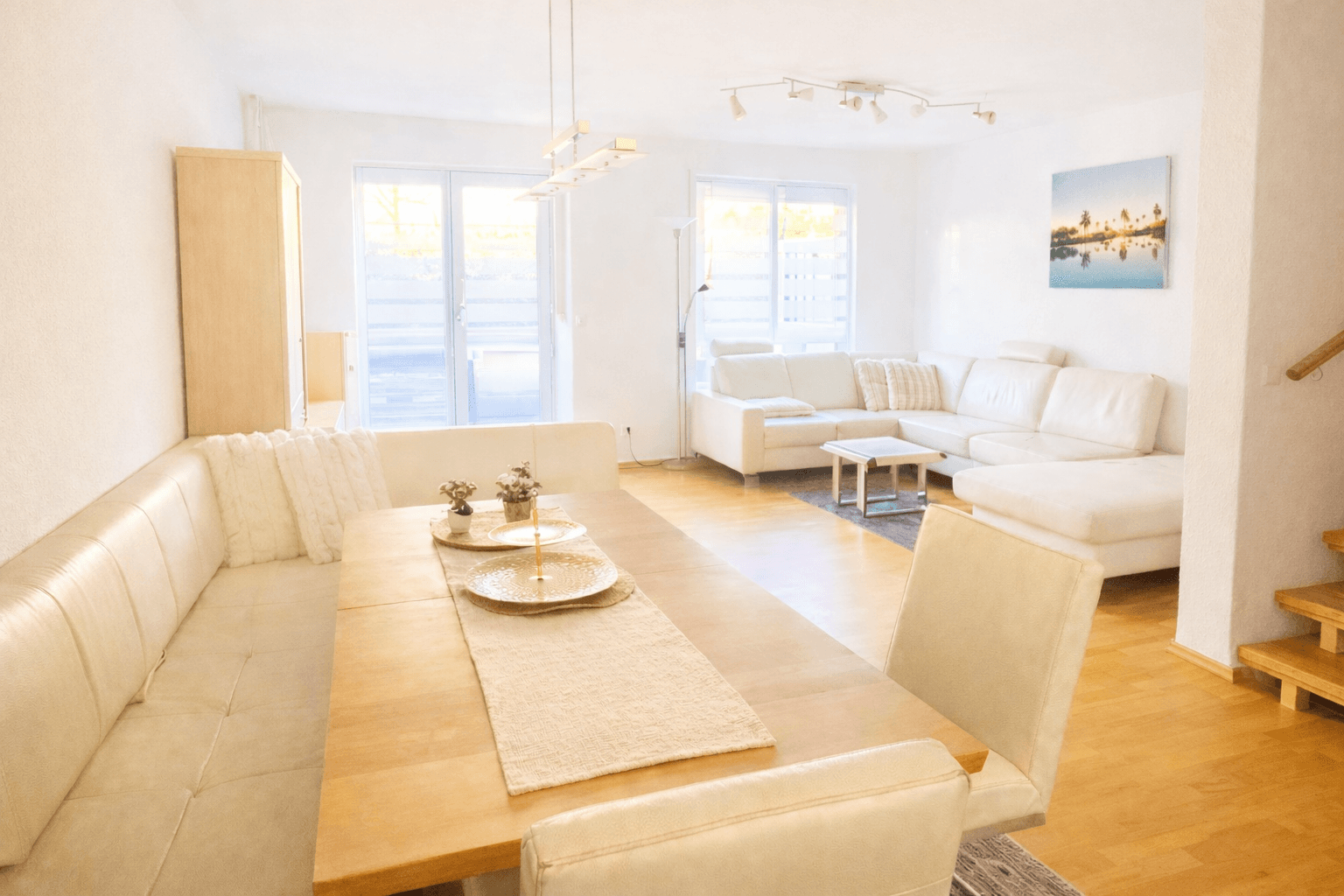 Predaj domu 131 m², pozemek 158 m², Liederbach am Taunus, Hesensko Predaj domu 131 m², pozemek 158 m², Liederbach am Taunus, Hesensko