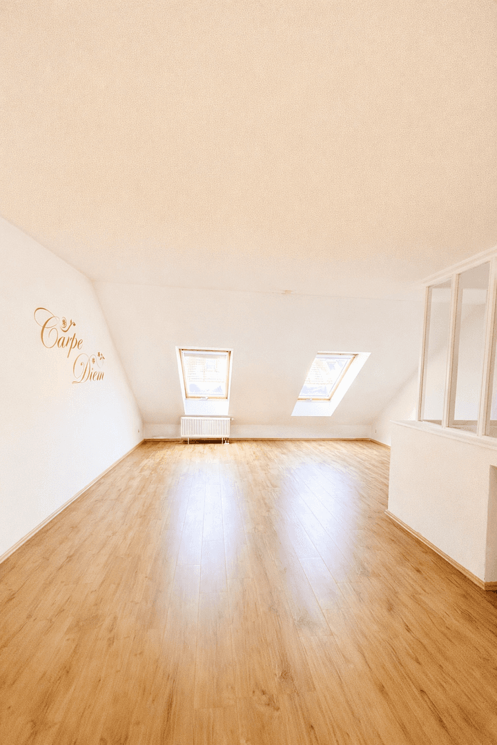 Predaj domu 131 m², pozemek 158 m², Liederbach am Taunus, Hesensko Predaj domu 131 m², pozemek 158 m², Liederbach am Taunus, Hesensko