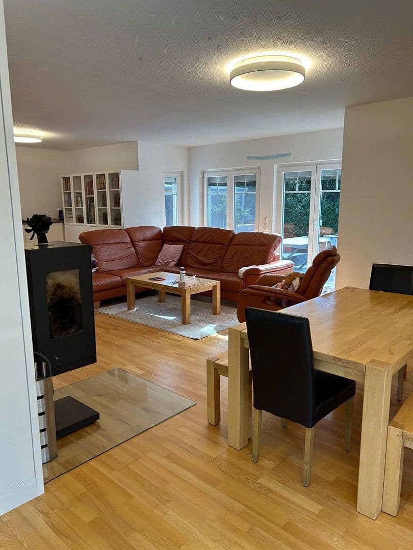 Predaj domu 133 m², pozemek 502 m², Kladow, Berlín Predaj domu 133 m², pozemek 502 m², Kladow, Berlín